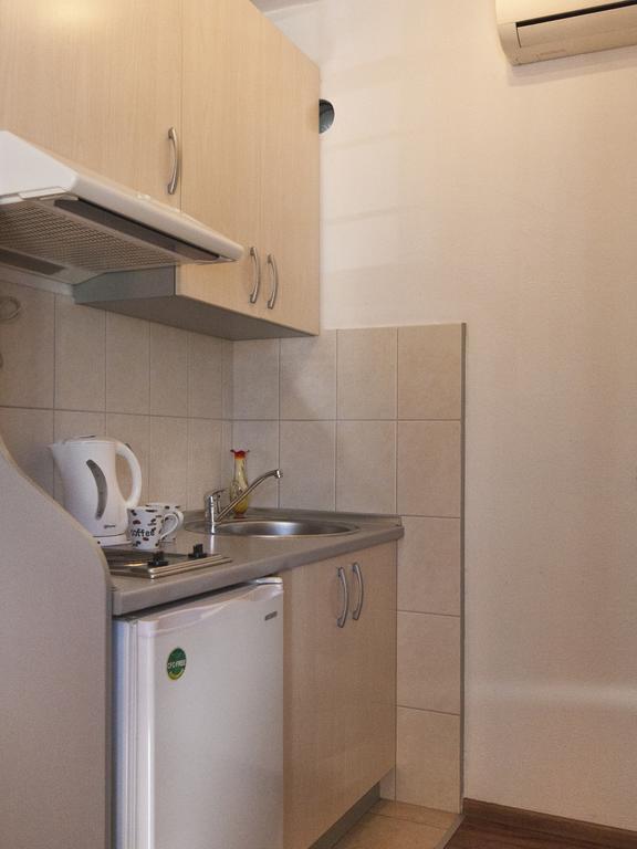 Apartman Era