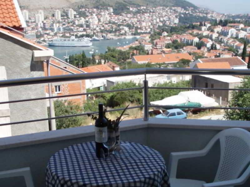Apartman Era