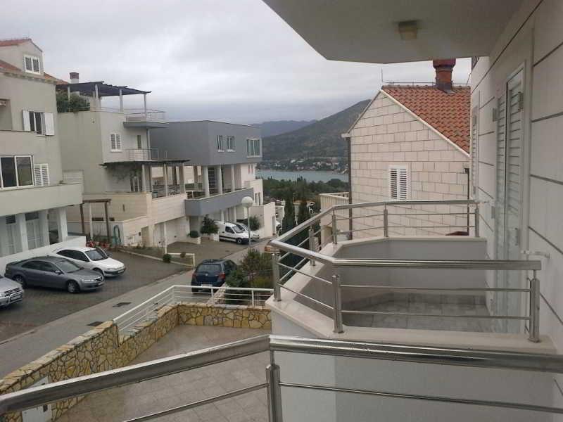 Apartman Era *