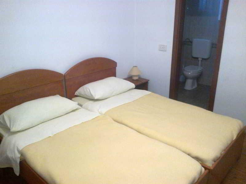 Era Apartman *